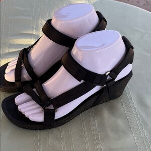 Teva Black Wedge Sport Sandals size 7.5